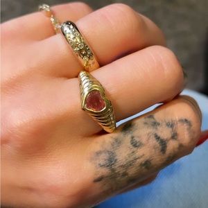 14k Pink cabichon, gold ring